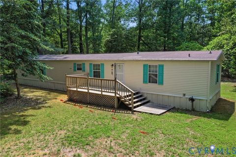 Tiny photo for 517 Crittenden Road, Deltaville, VA 23043 (MLS # 2617468)