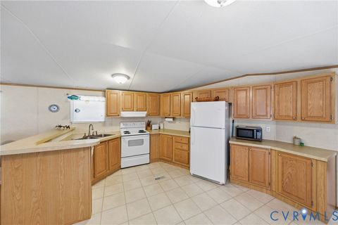 Tiny photo for 517 Crittenden Road, Deltaville, VA 23043 (MLS # 2617468)