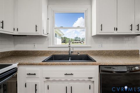 Tiny photo for 11323 Uhrich Lane, North Prince George, VA 23860 (MLS # 2615703)