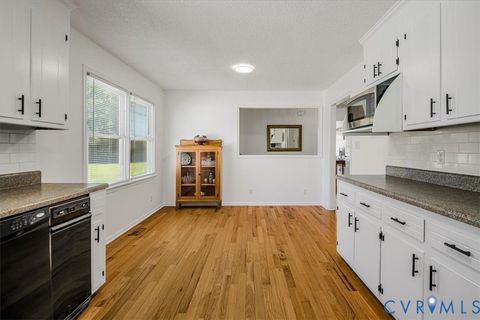 Tiny photo for 11323 Uhrich Lane, North Prince George, VA 23860 (MLS # 2615703)