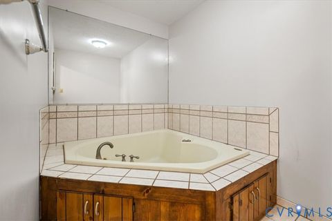 Tiny photo for 11323 Uhrich Lane, North Prince George, VA 23860 (MLS # 2615703)