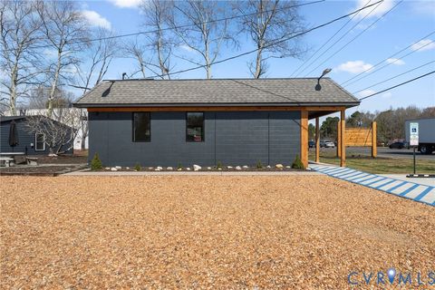 Tiny photo for 2988 George Wash Memorial Highway, Gloucester, VA 23072 (MLS # 2617932)
