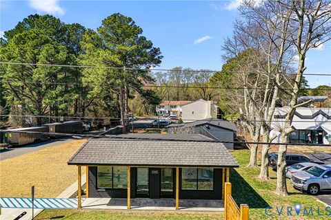 Photo of 2988 George Wash Memorial Highway, Gloucester, VA 23072 (MLS # 2617932)