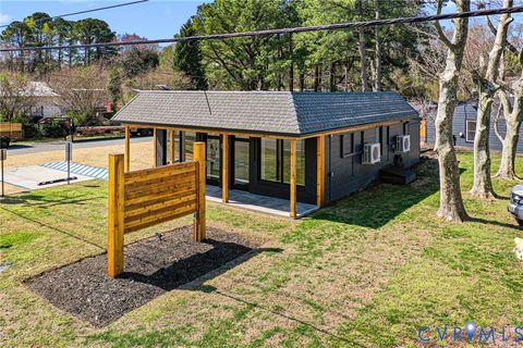 Tiny photo for 2988 George Wash Memorial Highway, Gloucester, VA 23072 (MLS # 2617932)