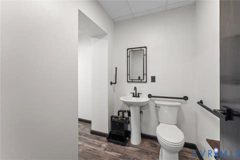 Tiny photo for 2988 George Wash Memorial Highway, Gloucester, VA 23072 (MLS # 2617932)