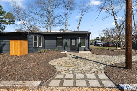 Tiny photo for 2988 George Wash Memorial Highway, Gloucester, VA 23072 (MLS # 2617932)