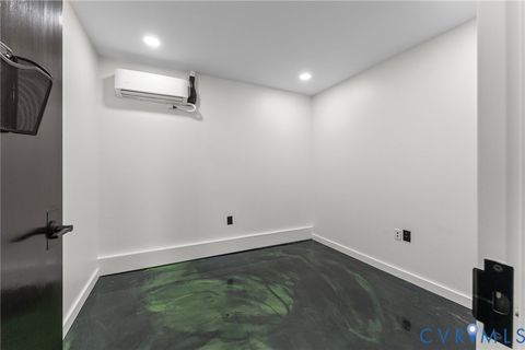 Tiny photo for 2988 George Wash Memorial Highway, Gloucester, VA 23072 (MLS # 2617932)