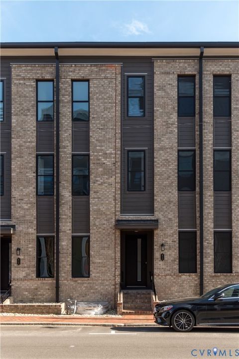 Photo of 413 W 7th Street, Richmond, VA 23224 (MLS # 2528819)