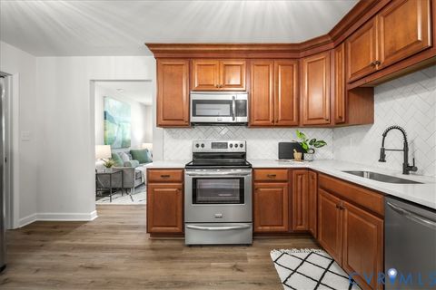 Tiny photo for 2515 Glendale Avenue, Petersburg, VA 23805 (MLS # 2610925)