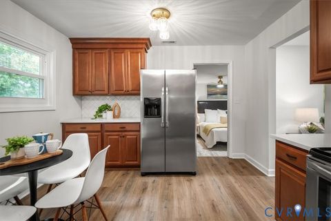 Tiny photo for 2515 Glendale Avenue, Petersburg, VA 23805 (MLS # 2610925)
