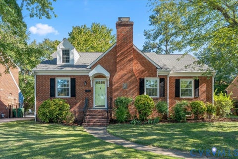 Photo of 3811 Hill Monument Parkway, Richmond, VA 23227 (MLS # 2627331)