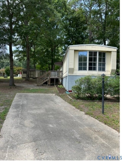 Photo of 17004 N Swift Bluff Court, Chesterfield, VA 23834 (MLS # 2619789)