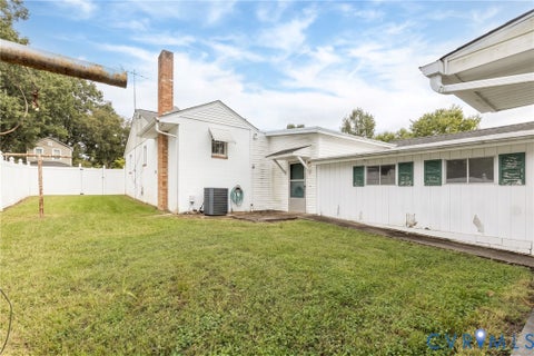 Tiny photo for 332 S 19th Avenue, Hopewell, VA 23860 (MLS # 2627218)