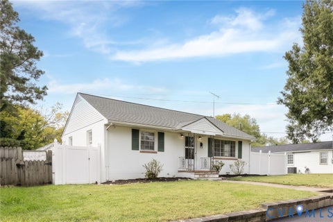 Photo of 332 S 19th Avenue, Hopewell, VA 23860 (MLS # 2627218)