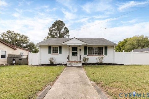 Tiny photo for 332 S 19th Avenue, Hopewell, VA 23860 (MLS # 2627218)