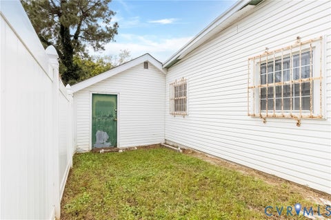 Tiny photo for 332 S 19th Avenue, Hopewell, VA 23860 (MLS # 2627218)