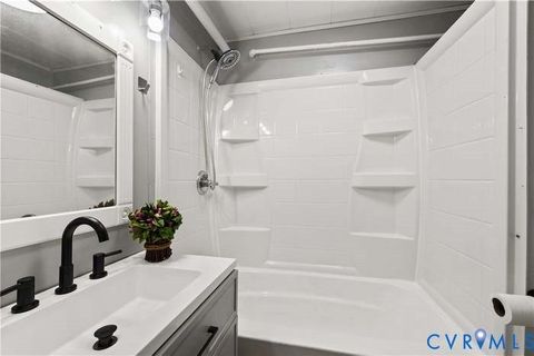 Tiny photo for 3021 Grayland AVE Ave, Richmond, VA 23221 (MLS # 2606110)