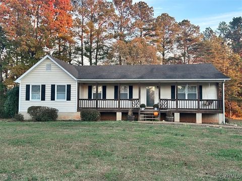 A home in Amelia Courthouse