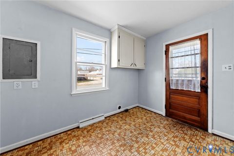 Tiny photo for 702 Charles Avenue, Colonial Heights, VA 23834 (MLS # 2533581)