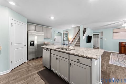 Tiny photo for 16041 Grant Court, Bowling Green, VA 22427 (MLS # 2617729)