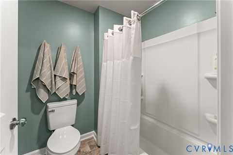 Tiny photo for 16041 Grant Court, Bowling Green, VA 22427 (MLS # 2617729)