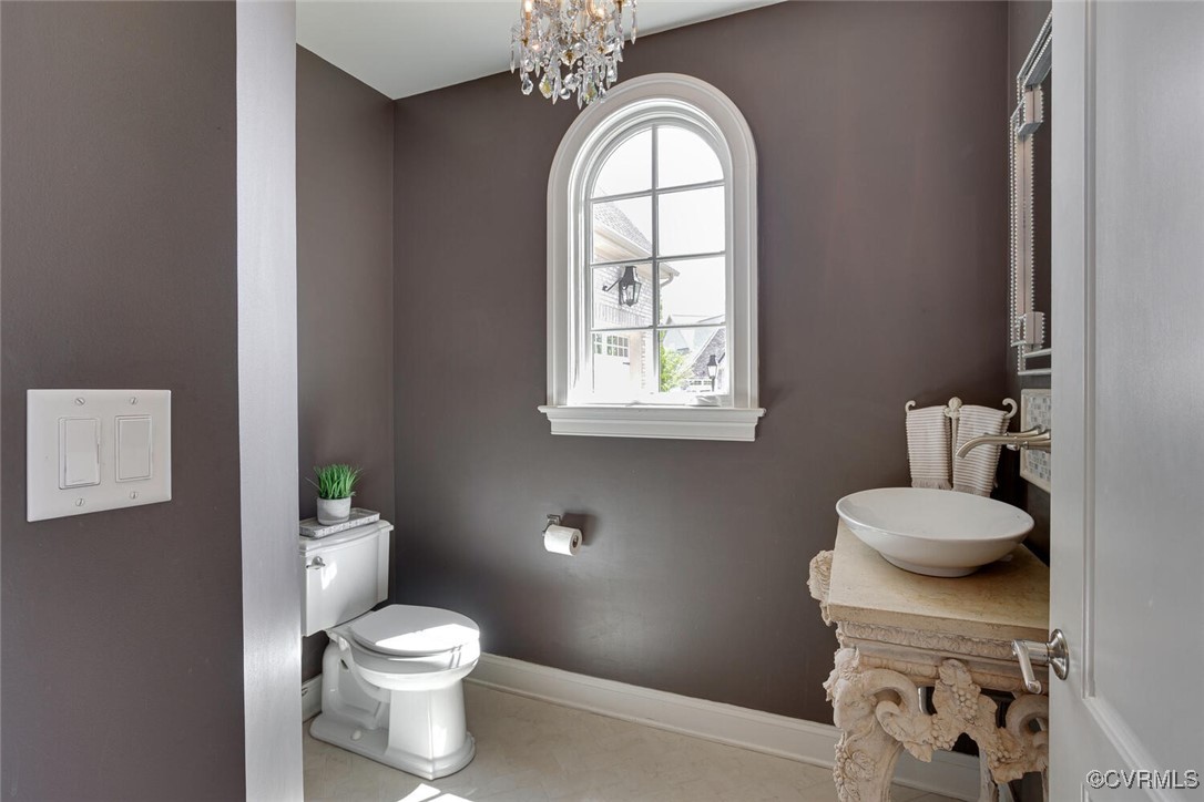 Midlothian, Virginia 23113, United States, 5 Bedrooms Bedrooms, ,5 BathroomsBathrooms,Residential,Pending,115220