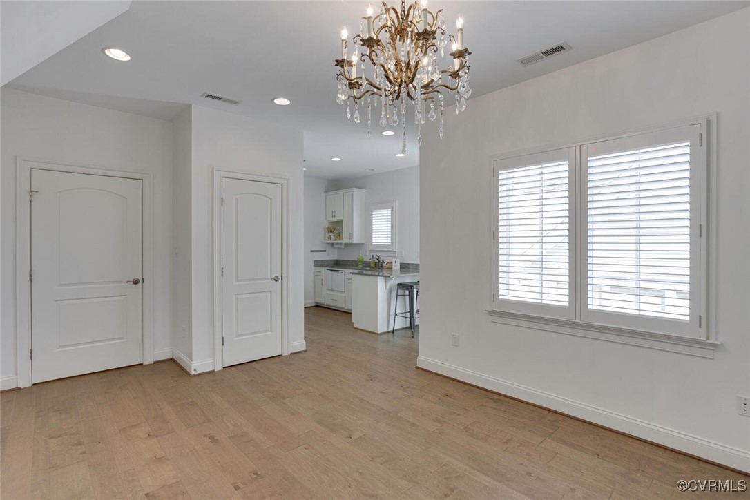 Midlothian, Virginia 23113, United States, 5 Bedrooms Bedrooms, ,5 BathroomsBathrooms,Residential,Pending,115220