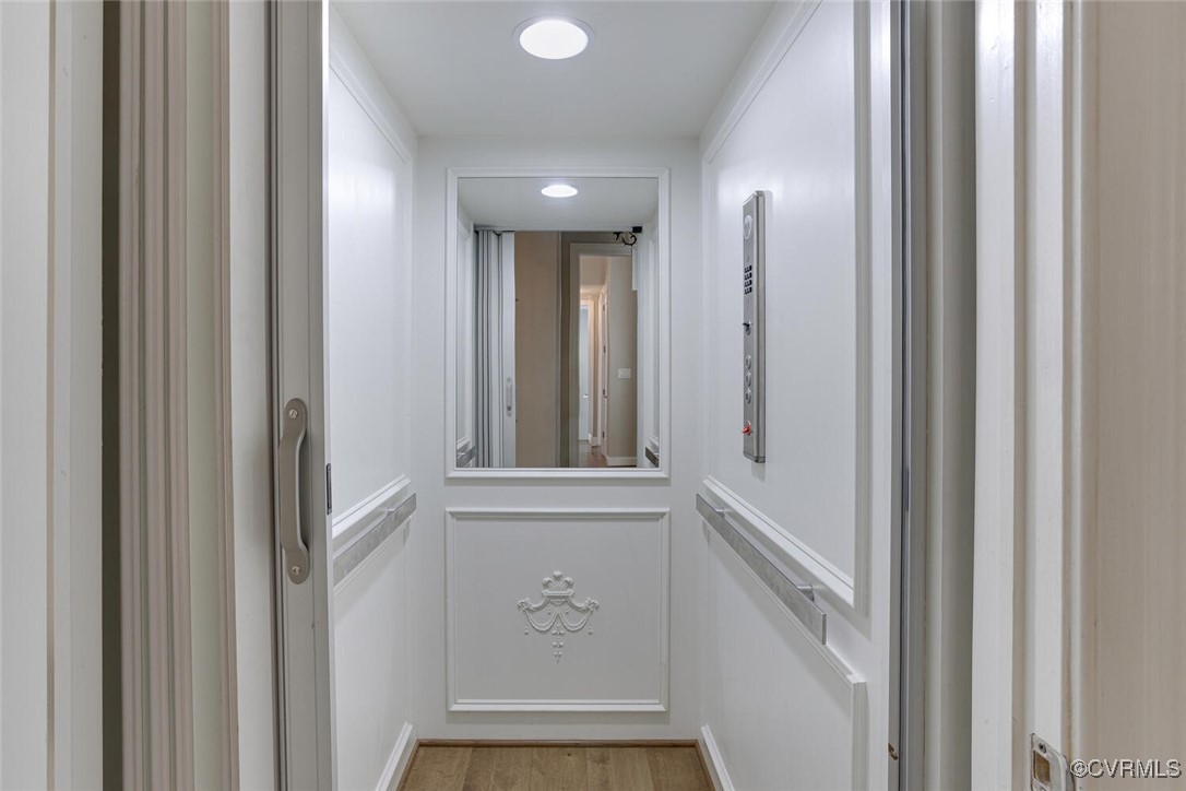 Midlothian, Virginia 23113, United States, 5 Bedrooms Bedrooms, ,5 BathroomsBathrooms,Residential,Pending,115220