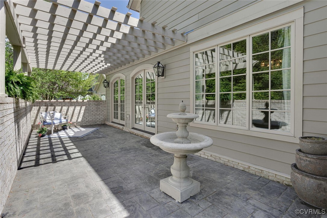 Midlothian, Virginia 23113, United States, 5 Bedrooms Bedrooms, ,5 BathroomsBathrooms,Residential,Pending,115220