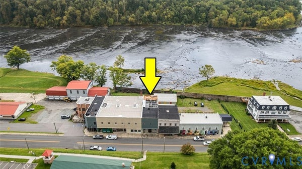 472 W MAIN STREET, FRIES, VA 24348 - Image e2214a5b7f618622ffbb06d09df4c1e1/1915945903