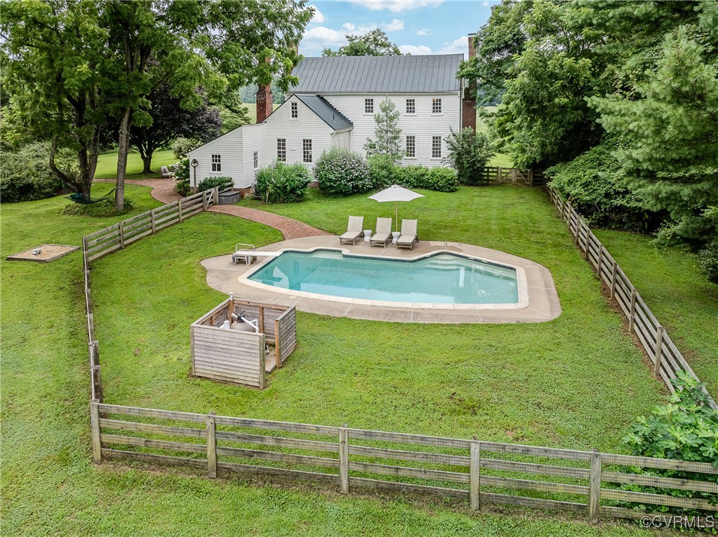 23390 Mt Cloud Road