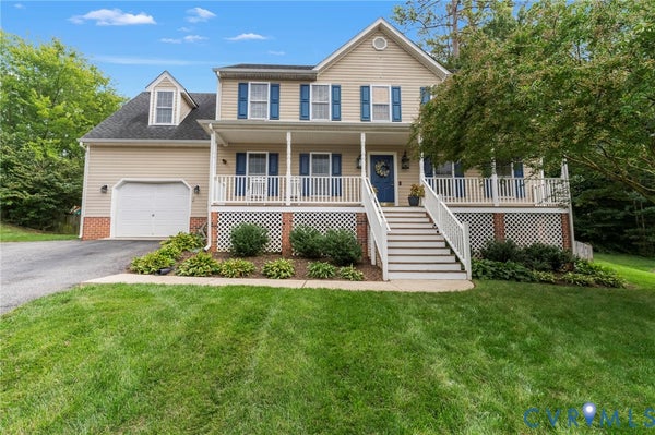 6013 SUMMERHOUSE CT, MIDLOTHIAN, VA 23112 - Image e23e769a66c36747408c6ba41803bc8e/2905683624