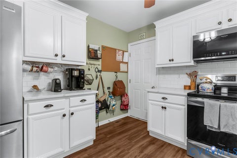 Tiny photo for 6013 Summerhouse Court, Midlothian, VA 23112 (MLS # 2626789)