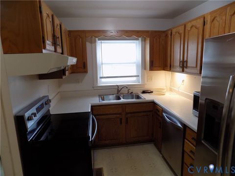 Tiny photo for 3706 Hermitage Road, Richmond, VA 23227 (MLS # 2533617)