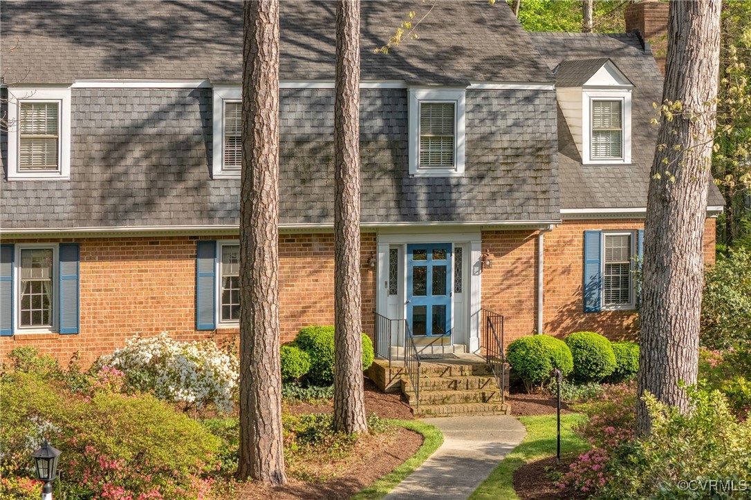 Henrico, Virginia 23238, United States, 5 Bedrooms Bedrooms, ,4 BathroomsBathrooms,Residential,Pending,115013