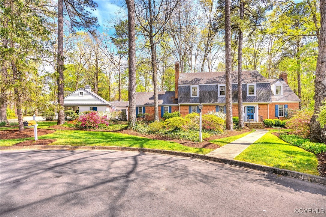 Henrico, Virginia 23238, United States, 5 Bedrooms Bedrooms, ,4 BathroomsBathrooms,Residential,Pending,115013