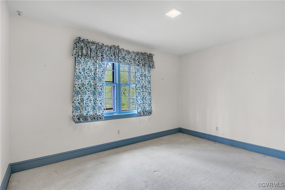 Henrico, Virginia 23238, United States, 5 Bedrooms Bedrooms, ,4 BathroomsBathrooms,Residential,Pending,115013