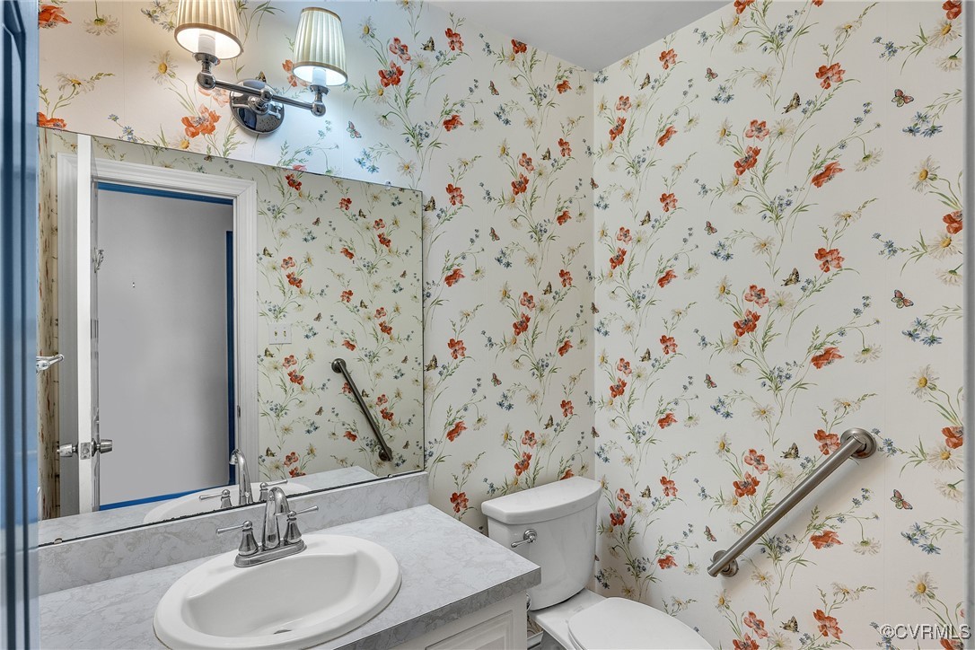 Henrico, Virginia 23238, United States, 5 Bedrooms Bedrooms, ,4 BathroomsBathrooms,Residential,Pending,115013