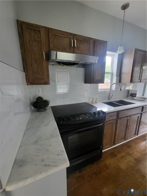 Tiny photo for 107 S 5th Avenue, Hopewell, VA 23860 (MLS # 2625978)