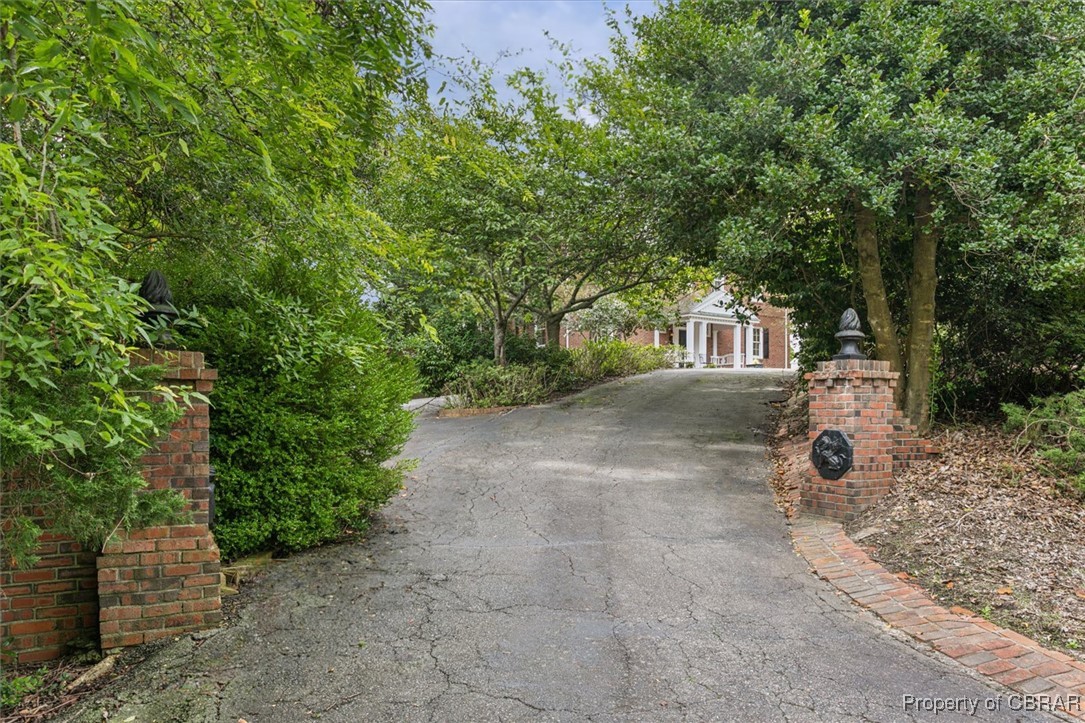 601 Riverside Drive