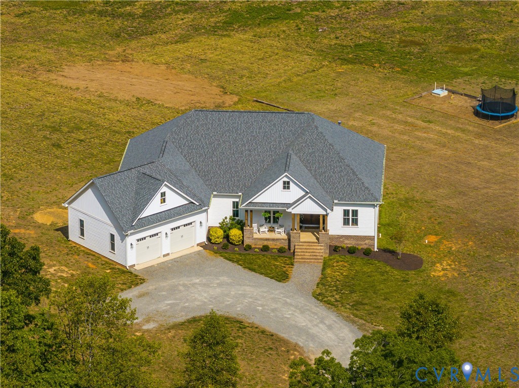 1002 Seay Road