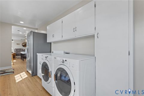 Tiny photo for 3258 W River Road, Scottsville, VA 24590 (MLS # 2605914)