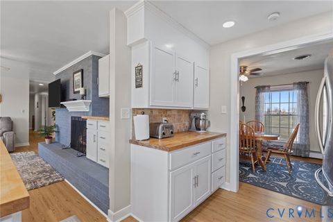 Tiny photo for 3258 W River Road, Scottsville, VA 24590 (MLS # 2605914)