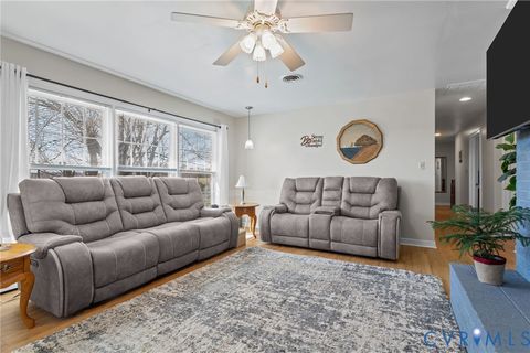 Tiny photo for 3258 W River Road, Scottsville, VA 24590 (MLS # 2605914)