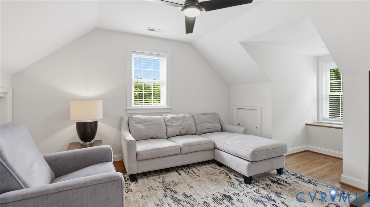 Richmond, Virginia, 23230, United States, 5 Bedrooms Bedrooms, ,5 BathroomsBathrooms,Residential,Active,2041366