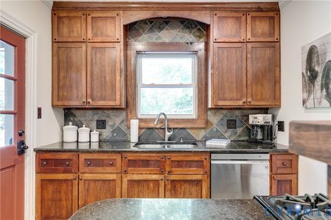 Tiny photo for 5014 E Seminary Avenue, Richmond, VA 23227 (MLS # 2611664)
