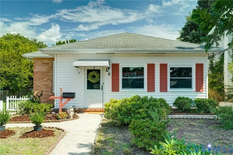 Photo of 3217 Bermuda Avenue, Colonial Heights, VA 23834 (MLS # 2622892)