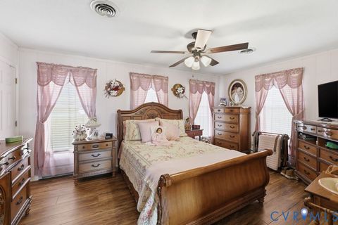 Tiny photo for 9 Hilldale Drive, Luray, VA 22835 (MLS # 2612765)