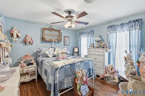 Tiny photo for 9 Hilldale Drive, Luray, VA 22835 (MLS # 2612765)