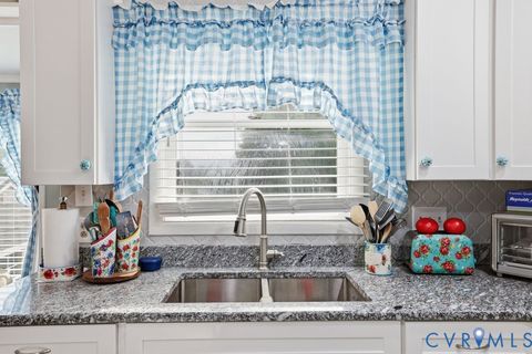Tiny photo for 9 Hilldale Drive, Luray, VA 22835 (MLS # 2612765)
